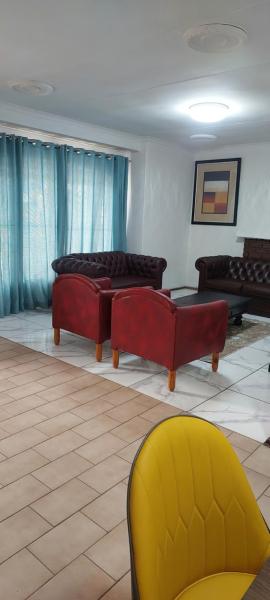 Nwans Lodge
